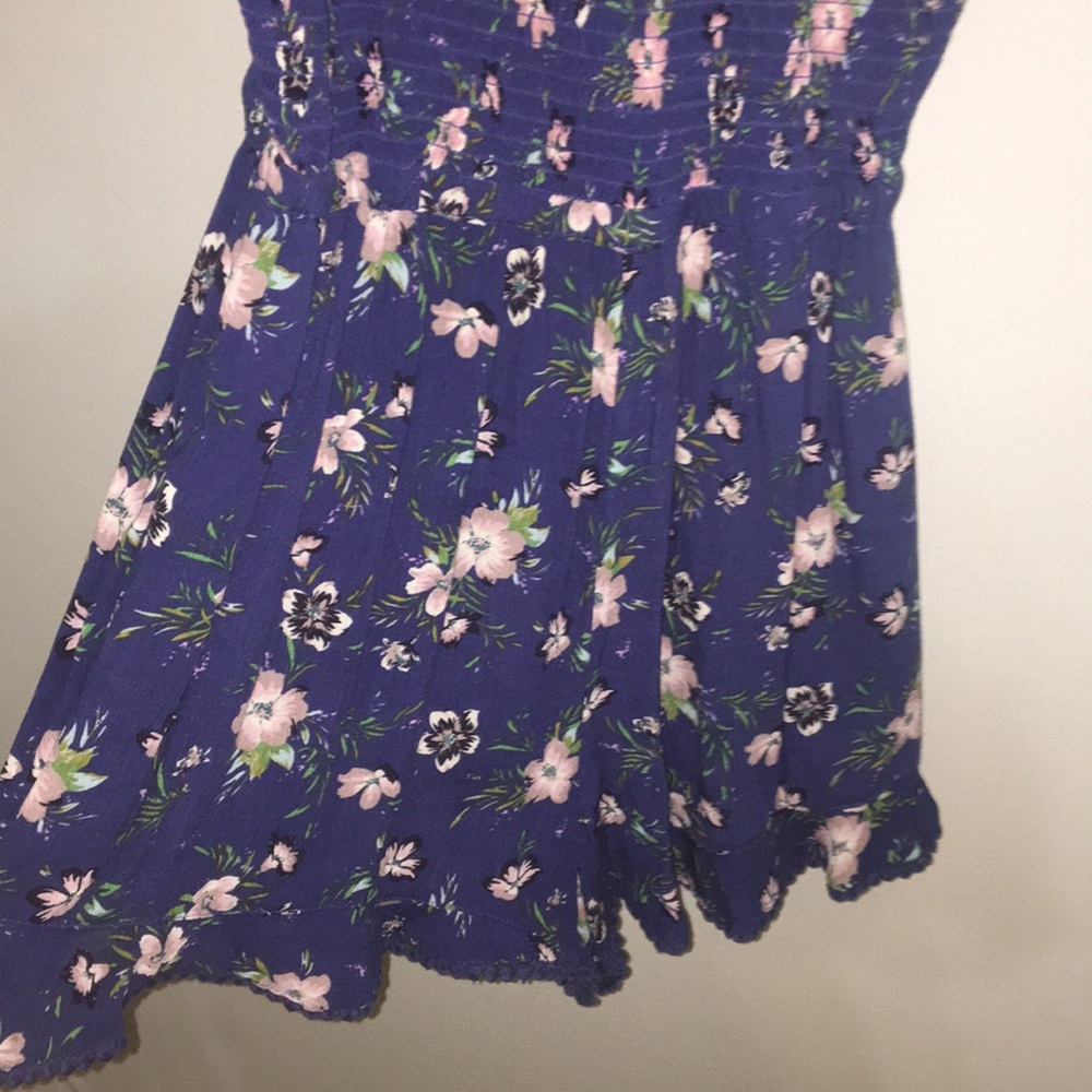 navy with flowers jumper, short but so cute!